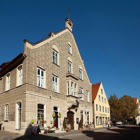 Hotel Weinstube Wengers Brettl Nördlingen Exterior foto