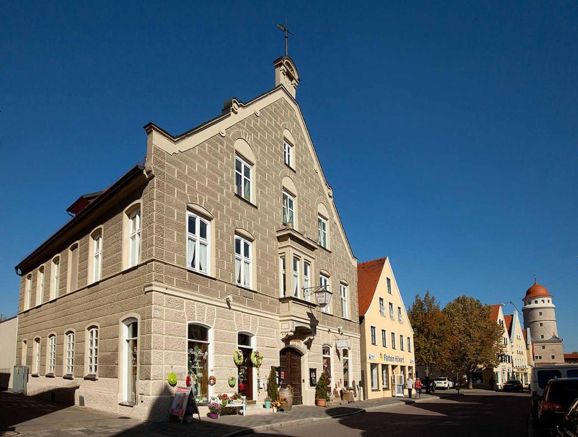 Hotel Weinstube Wengers Brettl Nördlingen Exterior foto